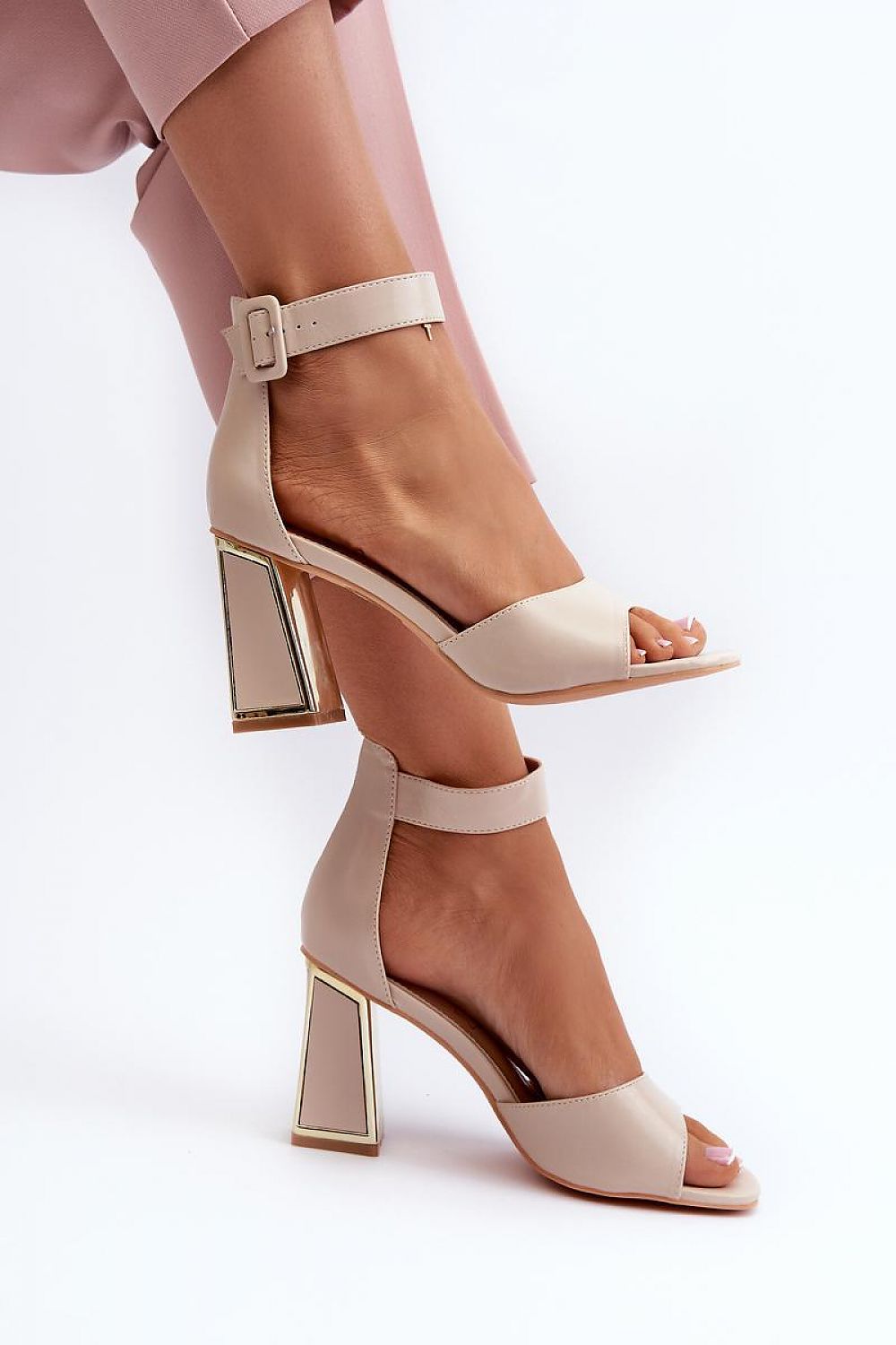  Sandały Model Rosazara 24SD35-6815 Beige - Step in style 
