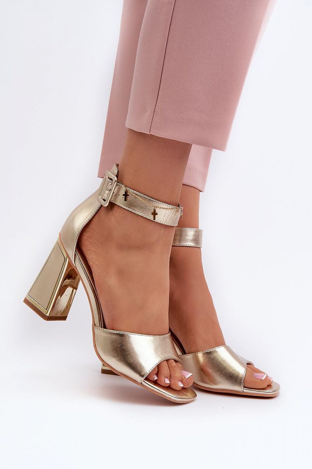  Sandały Model Rosazara 24SD35-6815 Gold - Step in style 