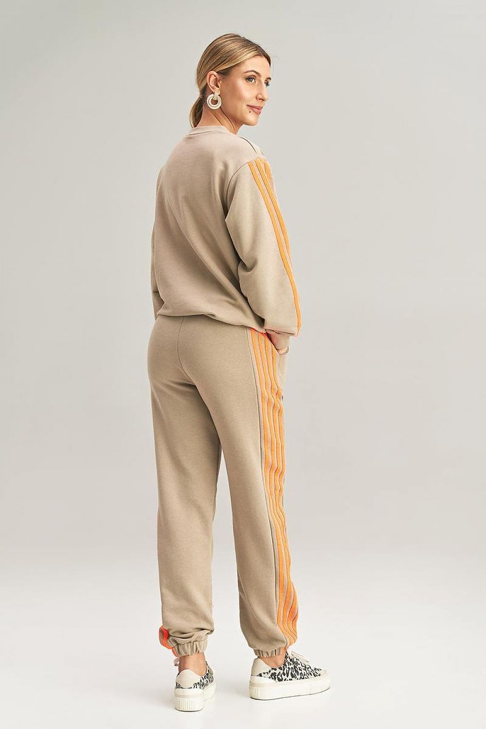  Spodnie Komplet Model M1020 Beige - Figl 