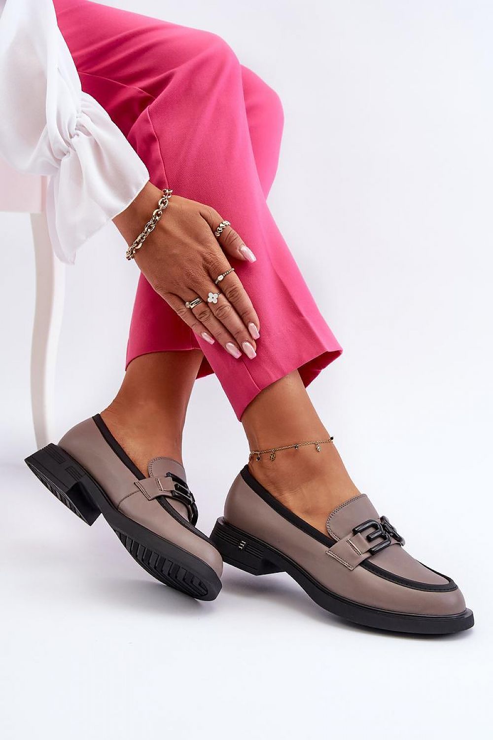  Mokasyny Model Triana 63501 Dark Beige - Step in style 
