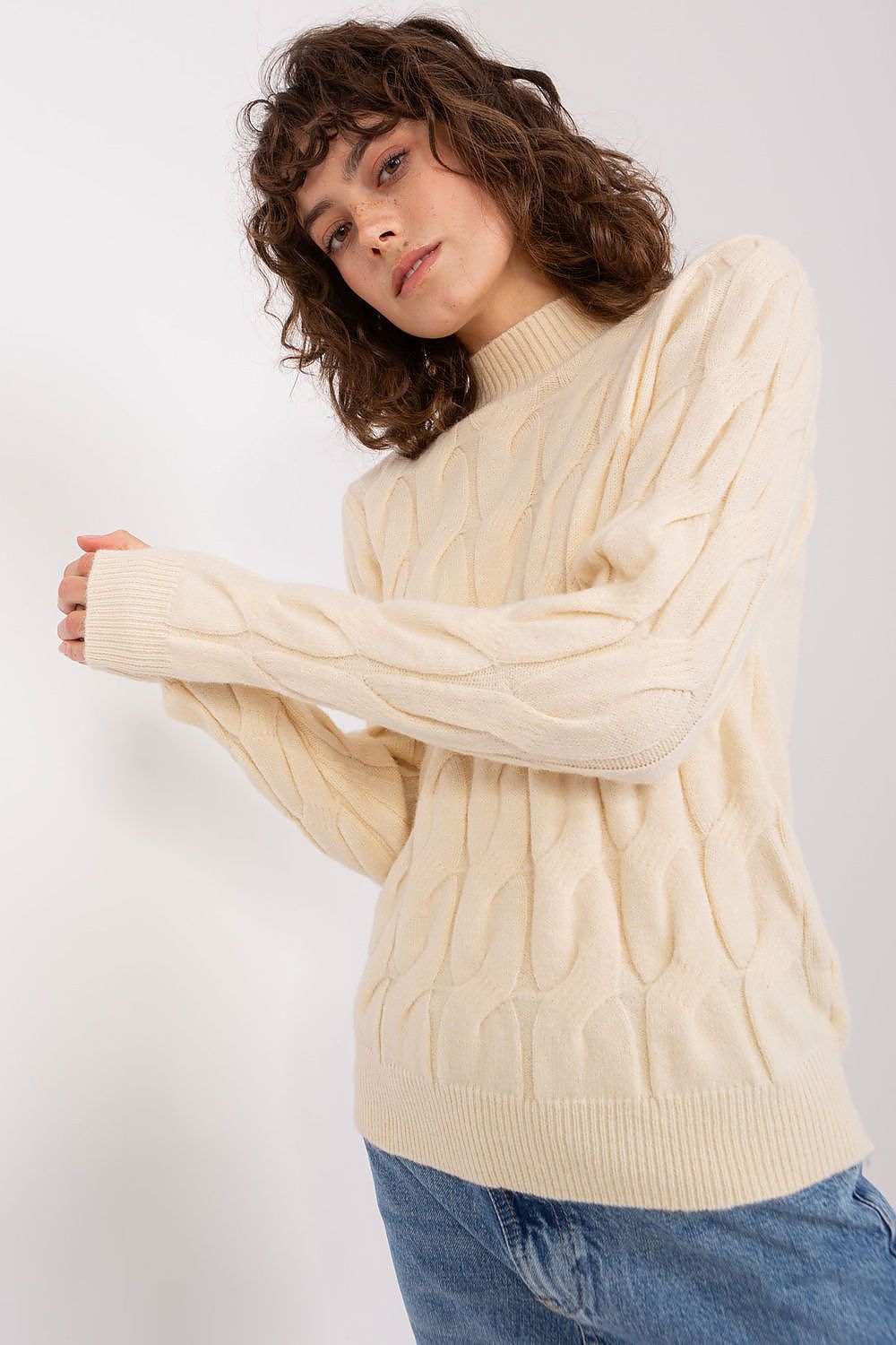   Sweter Damski Model AT-SW-2235.00P Light Beige - AT 
