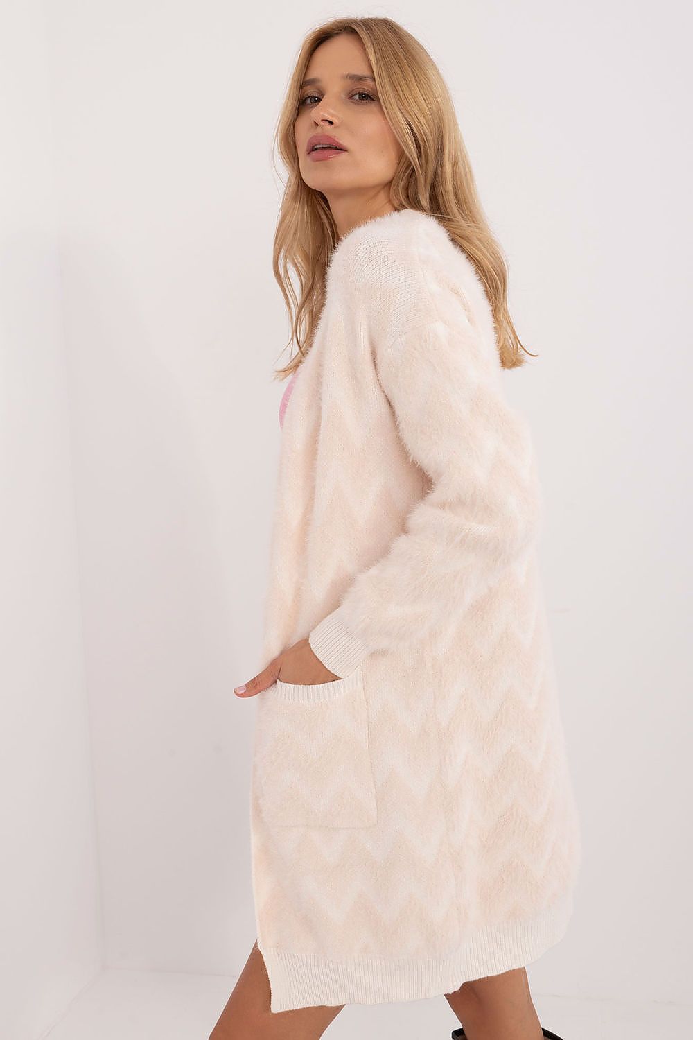  Sweter Kardigan Model AT-SW-2340-A.00 Light Beige - AT 