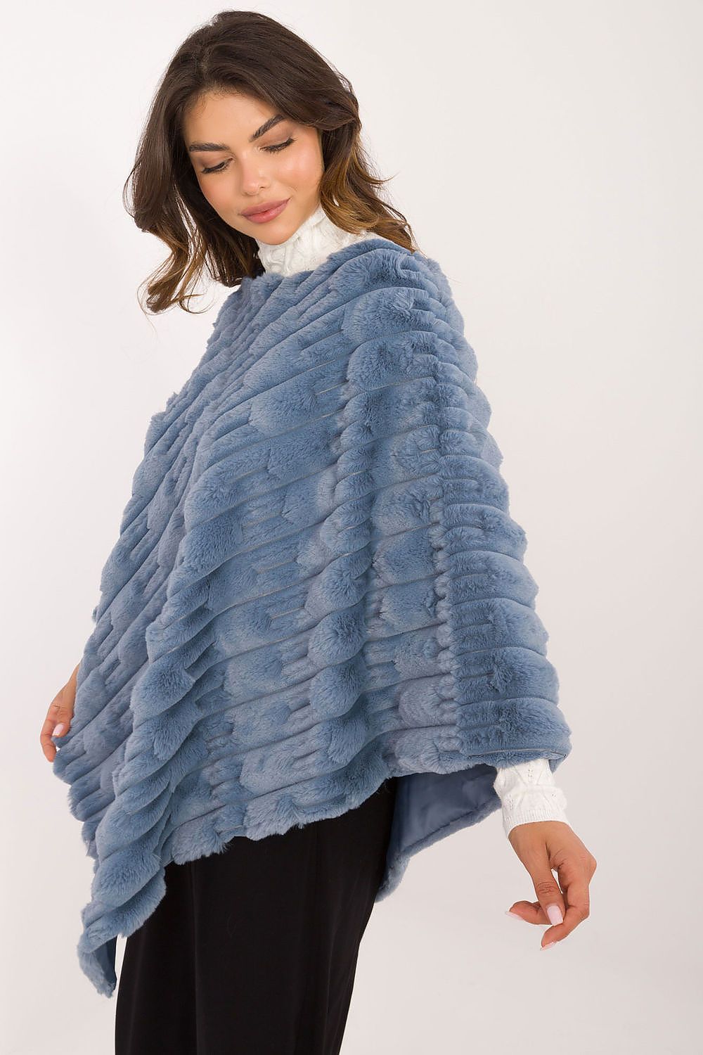  Sweter Ponczo Model AT-PN-2347.88 Blue - AT 