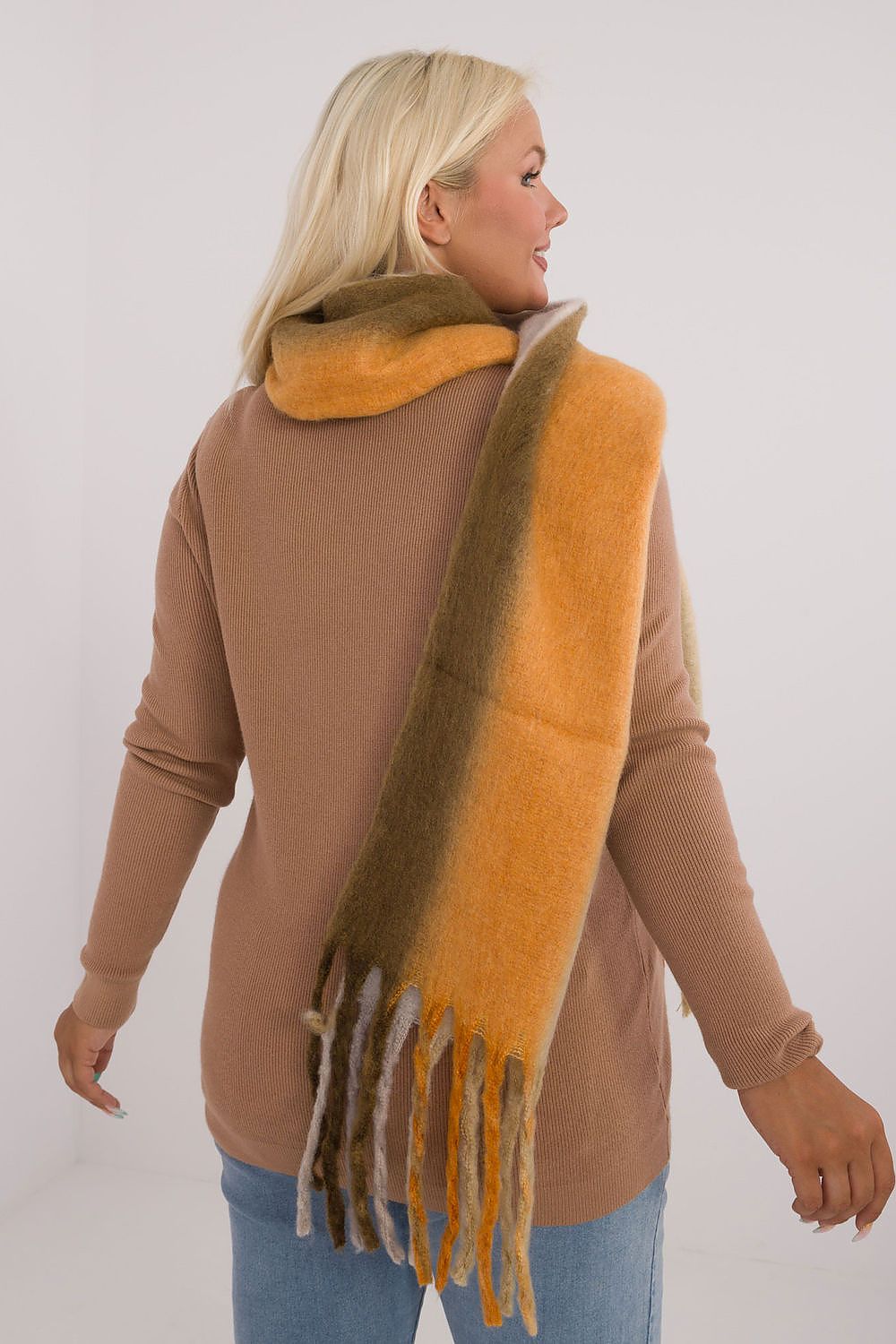   Szalik Model AT-SZ-2320.50 Khaki - AT 