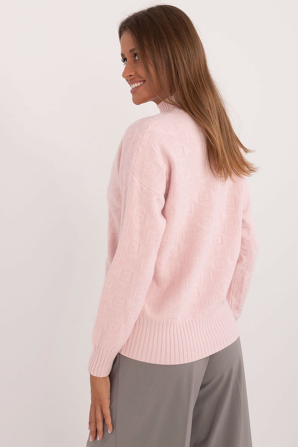   Sweter Damski Model AT-SW-2339.54 Light Pink - AT 