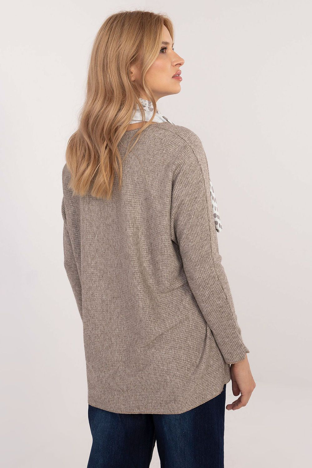   Sweter Damski Model DHJ-BZ-19226.91 Dark Beige - Italy Moda 