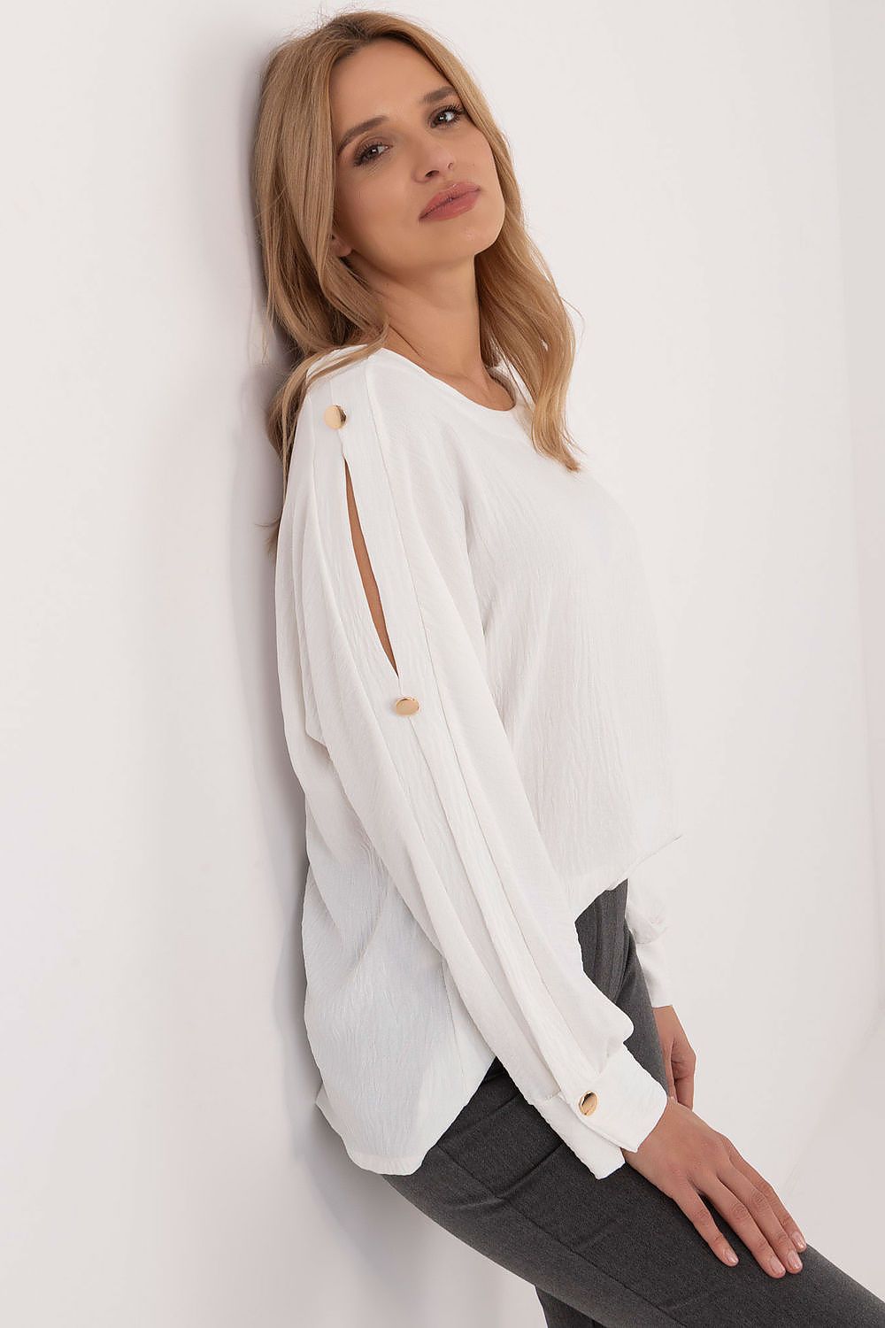   Bluzka Model MI-BZ-98684.89 White - Italy Moda 