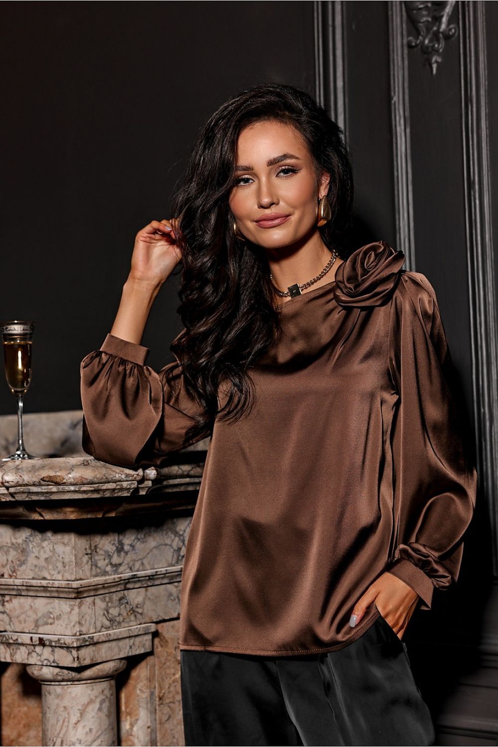   Bluzka Model Evelyn BRA BLU0194 Brown - Roco Fashion 