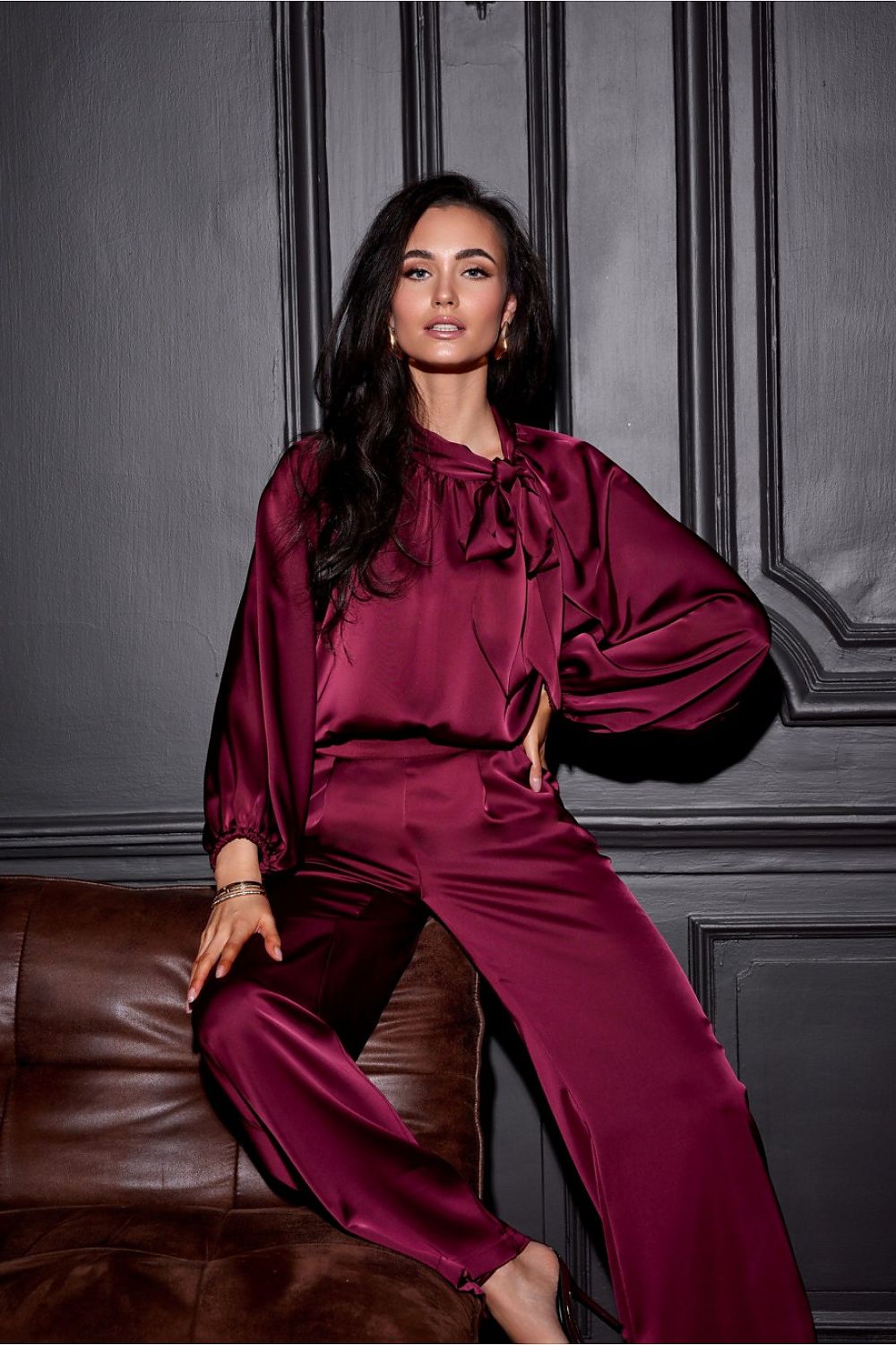   Bluzka Model Ann BOR BLU0196 Bordo - Roco Fashion 