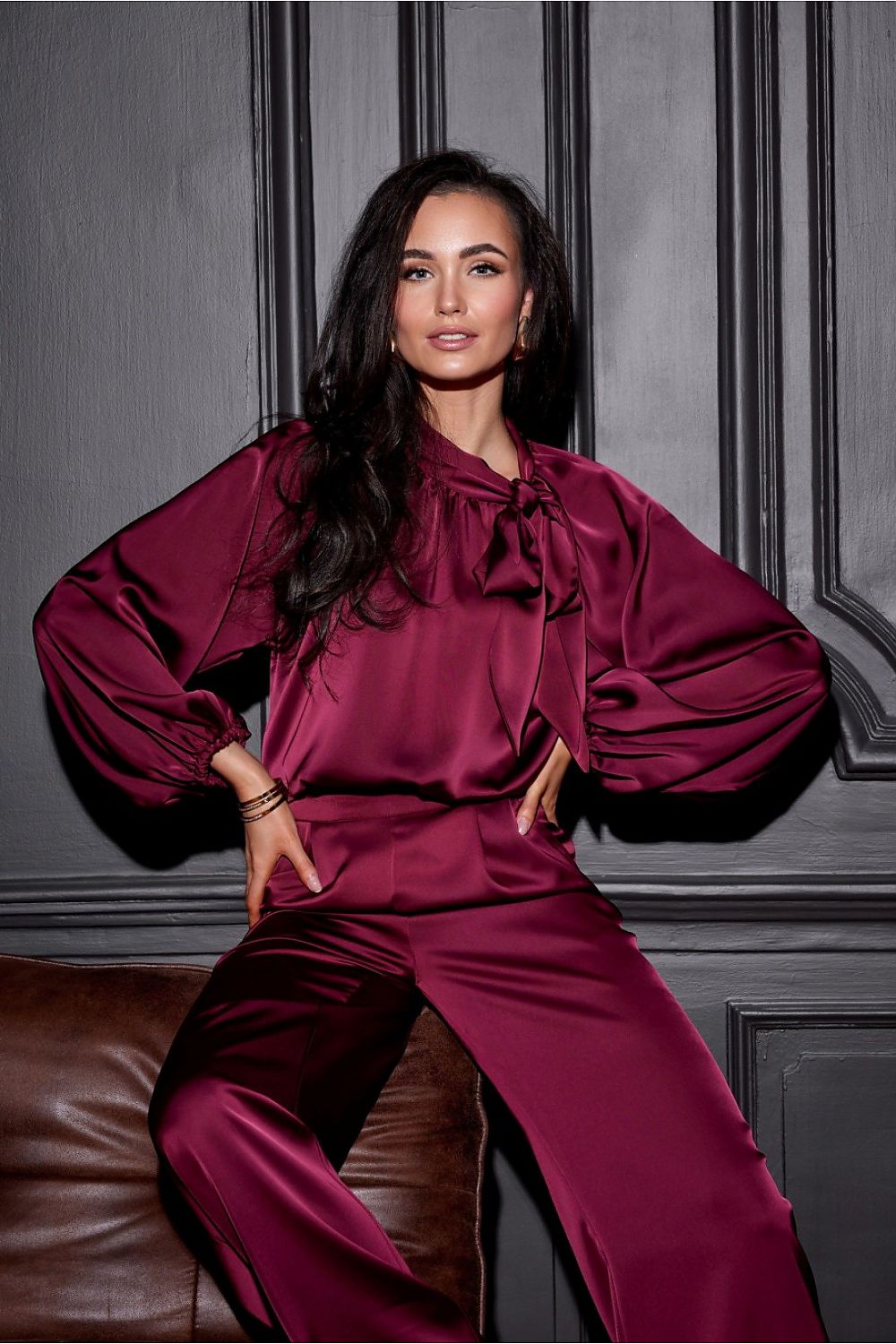   Bluzka Model Ann BOR BLU0196 Bordo - Roco Fashion 
