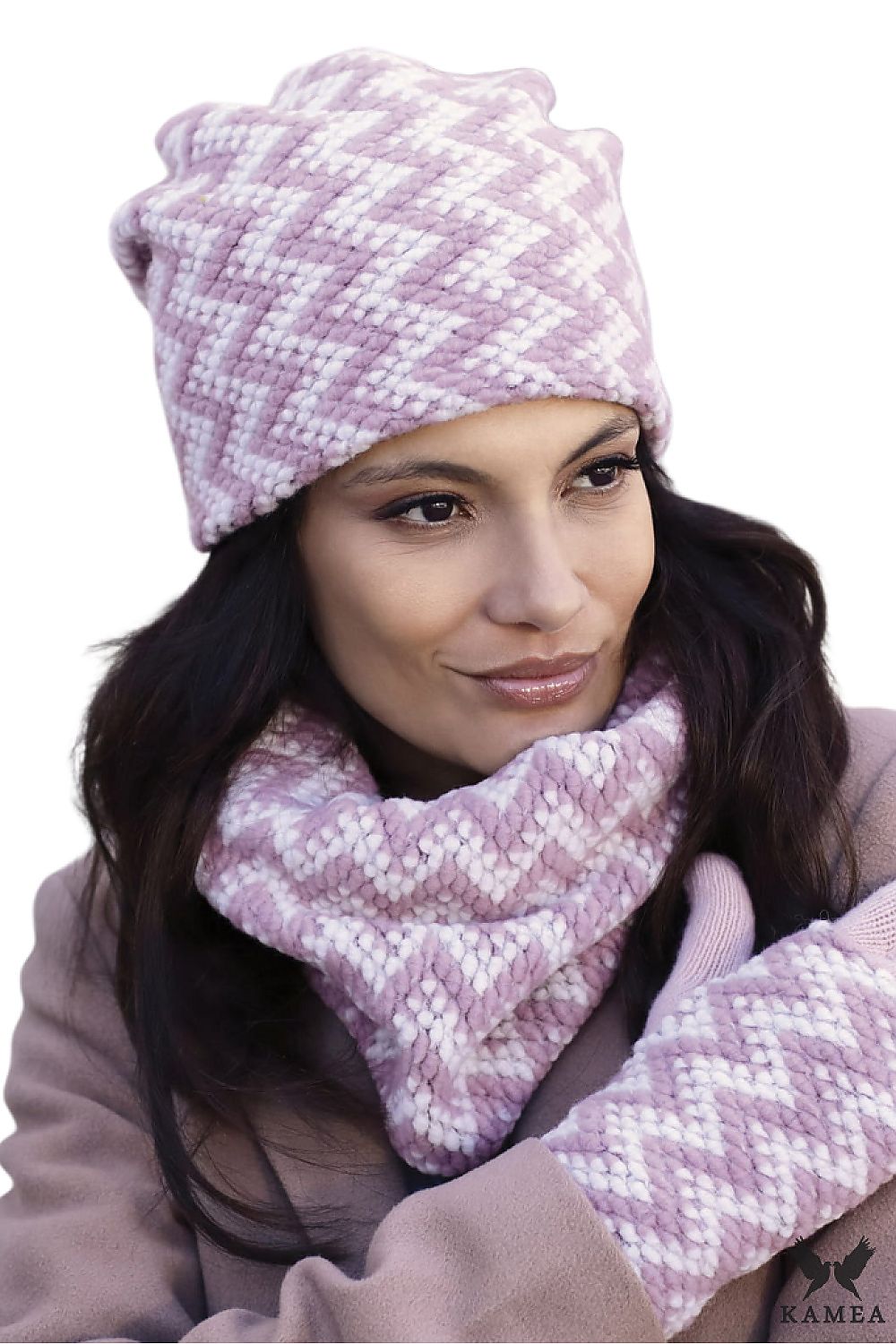   MADISON czapka z pomponem eco w kolorze różowym - Kamea 