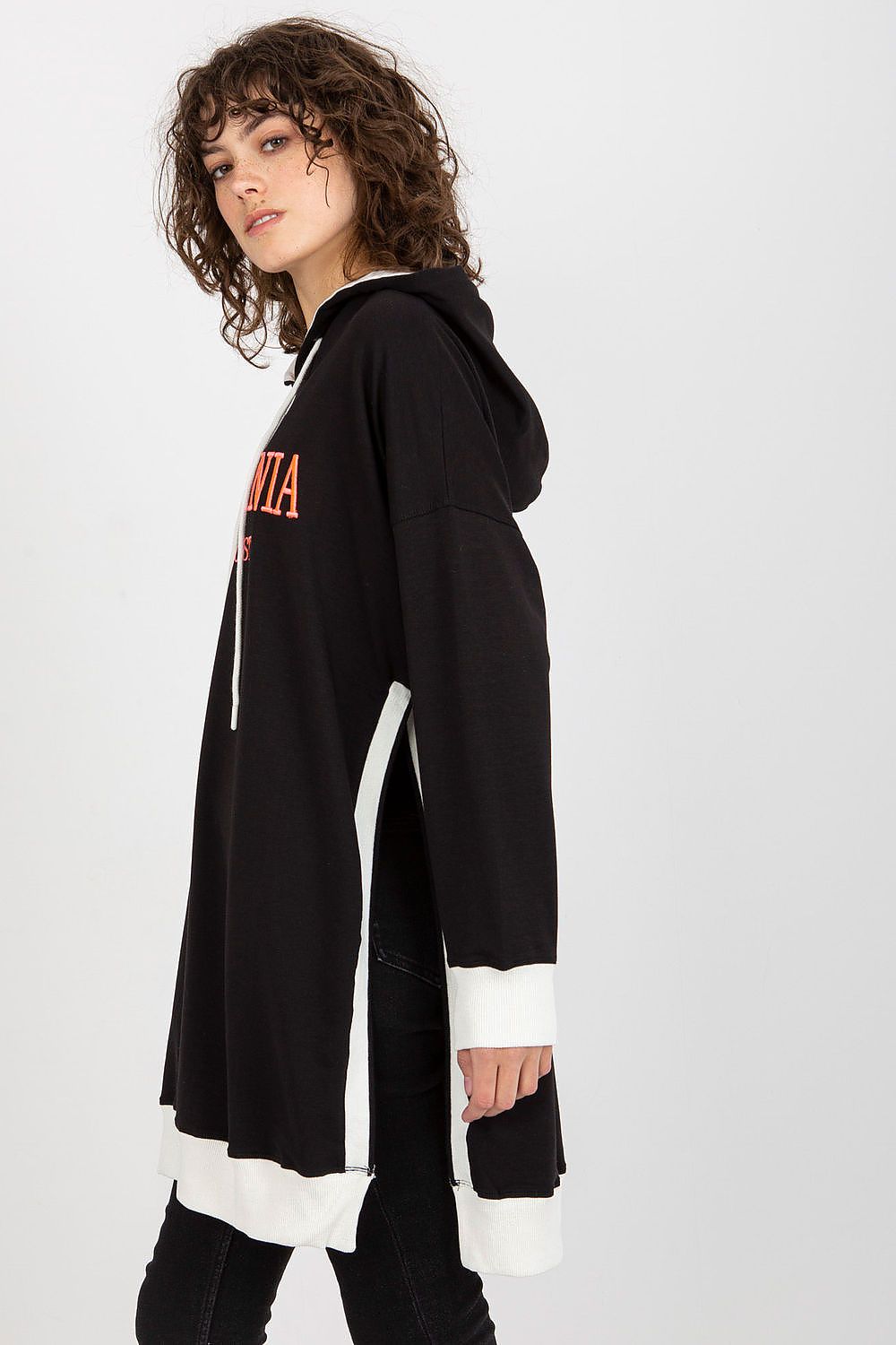   Bluza Damska Model VI-BL-327.70P Black - Factory Price 
