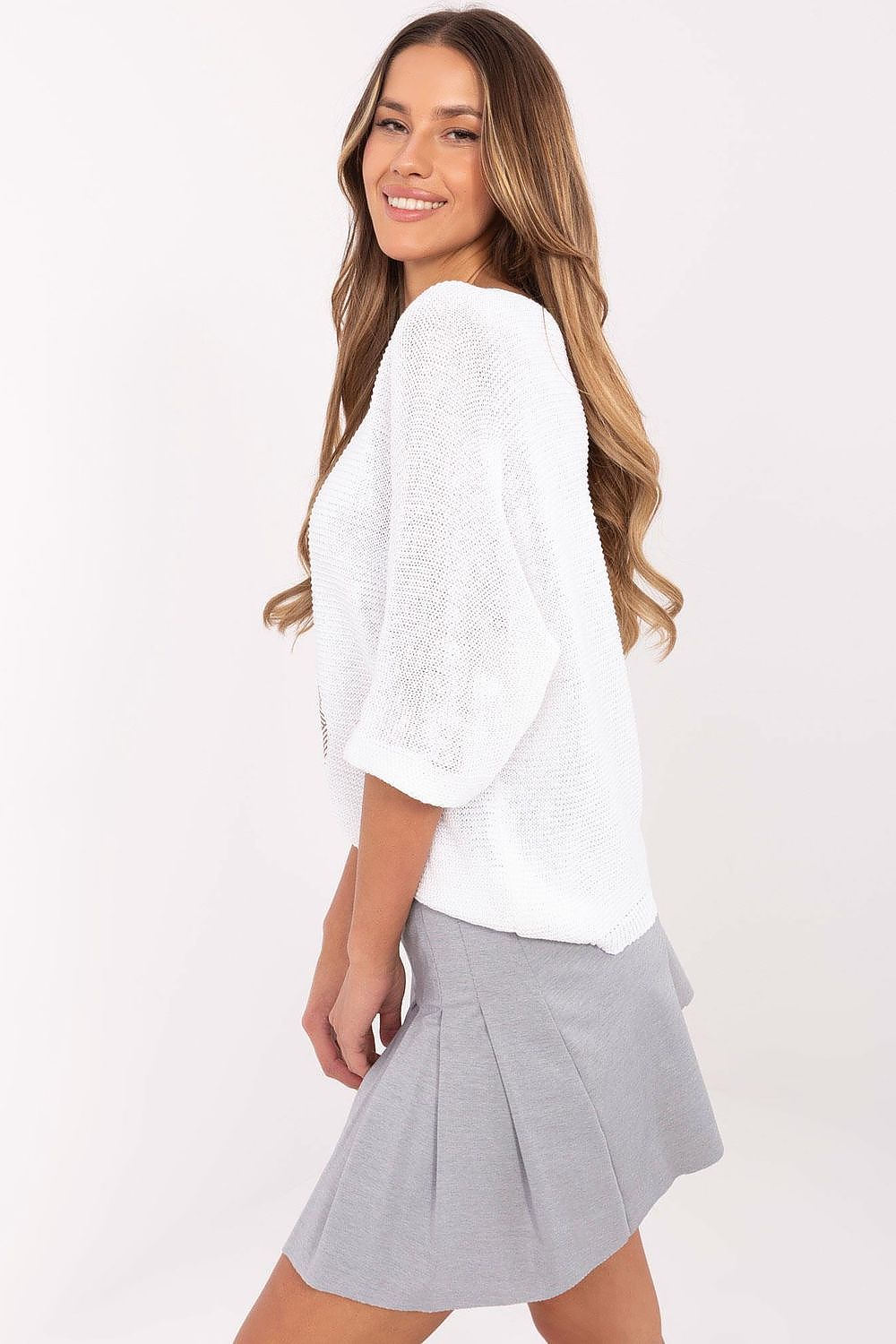   Sweter Damski Model MI-SW-2102.14 Ecru - Italy Moda 