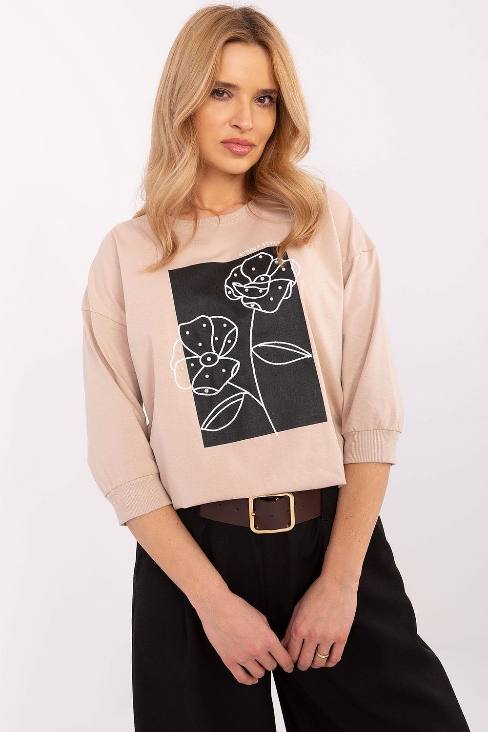   Bluzka Model RV-BZ-A261.18 Beige - Relevance 