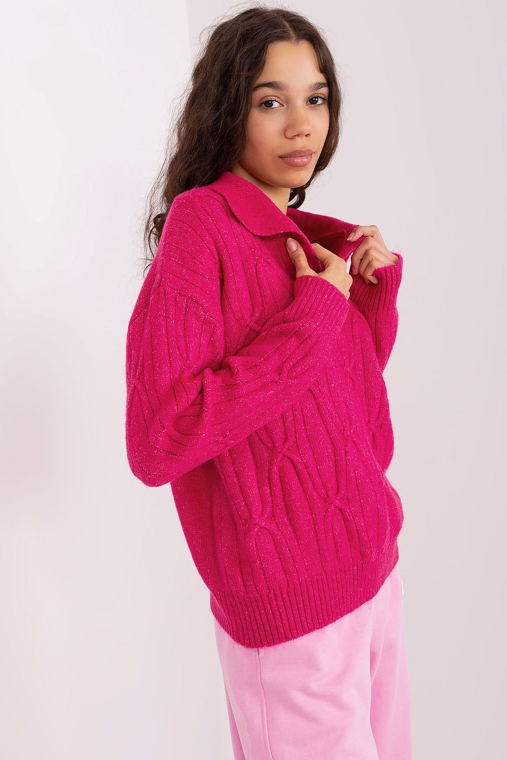   Sweter Damski Model AT-SW-2349-2.96 Fuksja - AT 