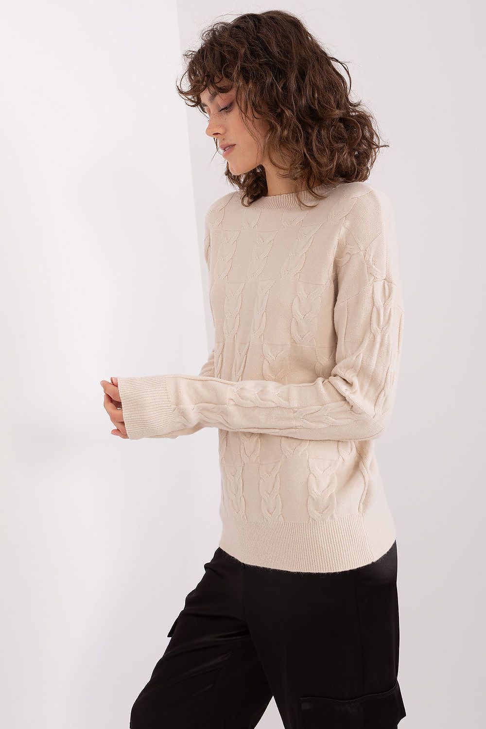   Sweter Damski Model AT-SW-2340.10 Light Beige - AT 