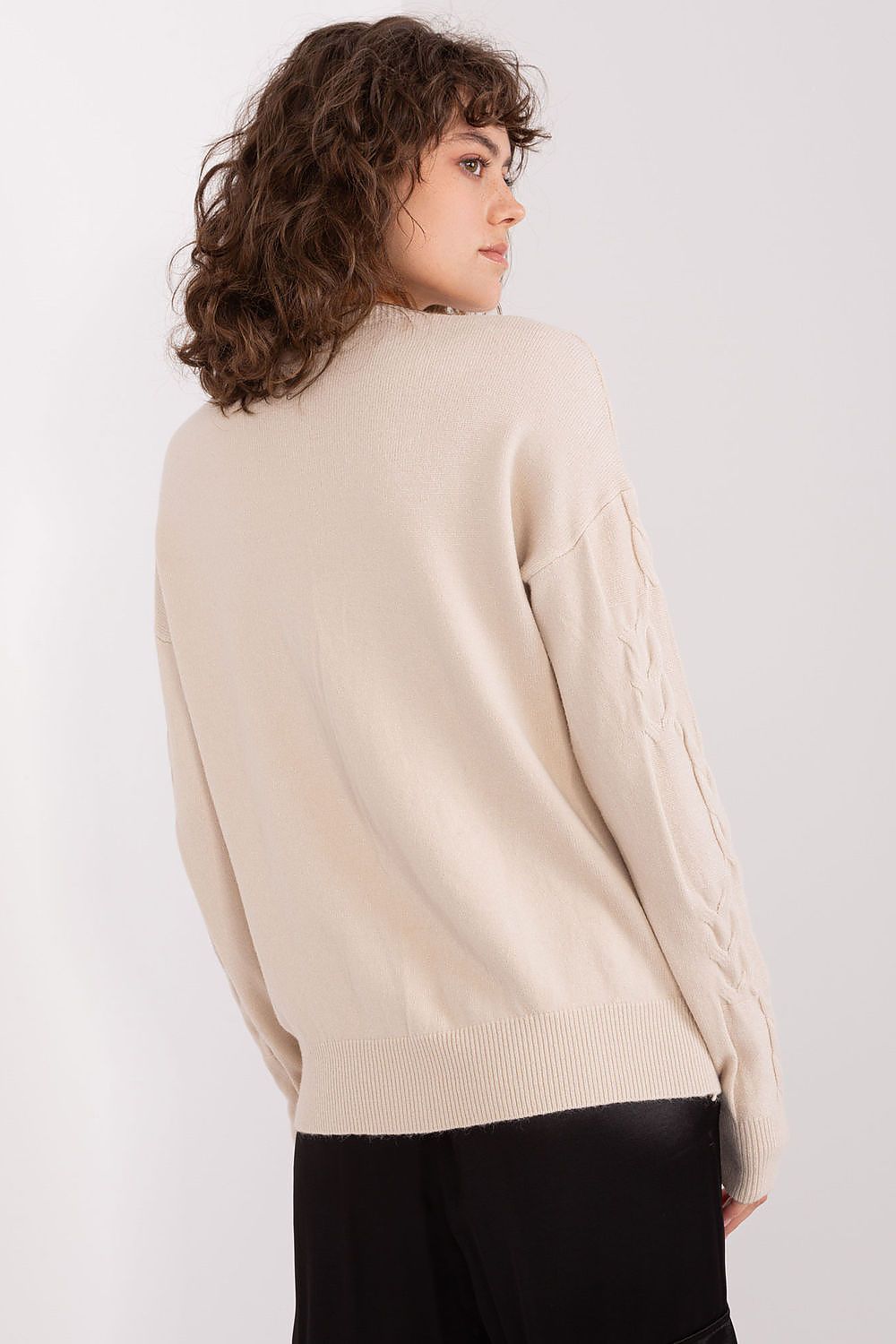   Sweter Damski Model AT-SW-2340.10 Light Beige - AT 