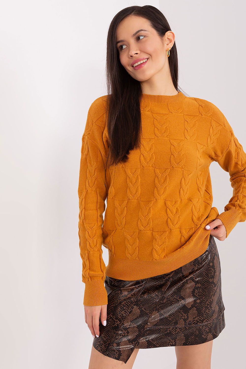   Sweter Damski Model AT-SW-2340.22 Dark Yellow - AT 