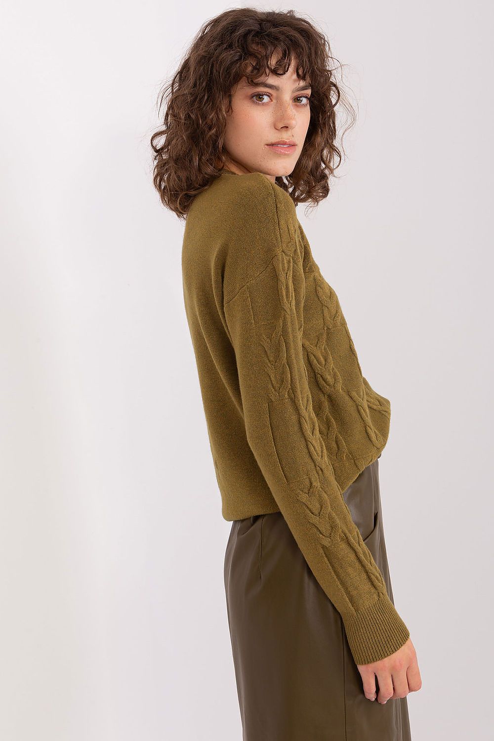   Sweter Damski Model AT-SW-2340.10 Khaki - AT 