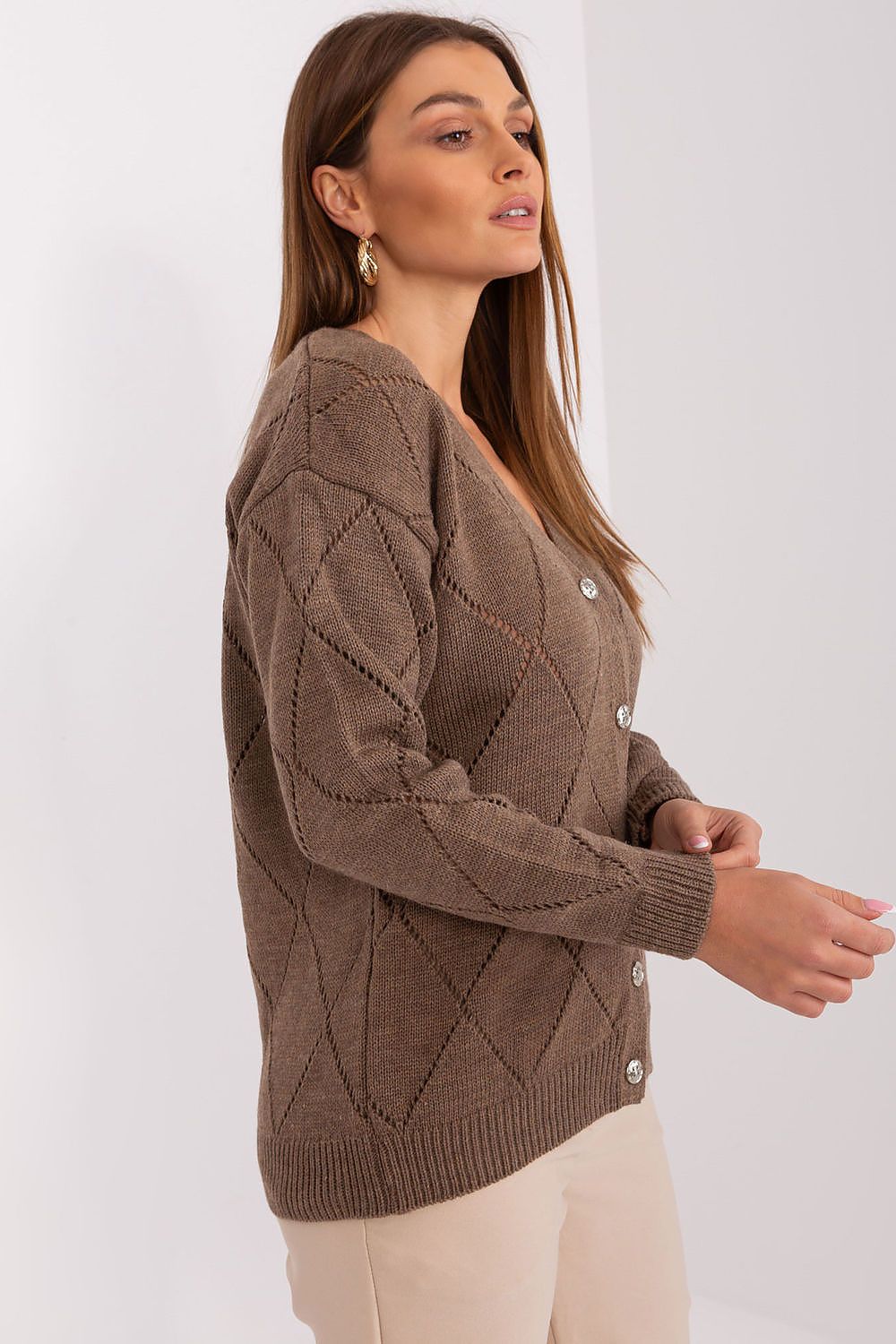  Sweter Damski Model LC-SW-A10-1.19P Brown - Rue Paris 