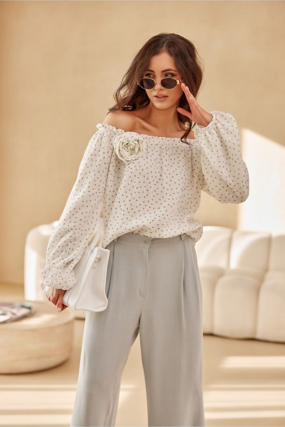   Bluzka Model Lima BLU0207-02K Beige - Roco Fashion 