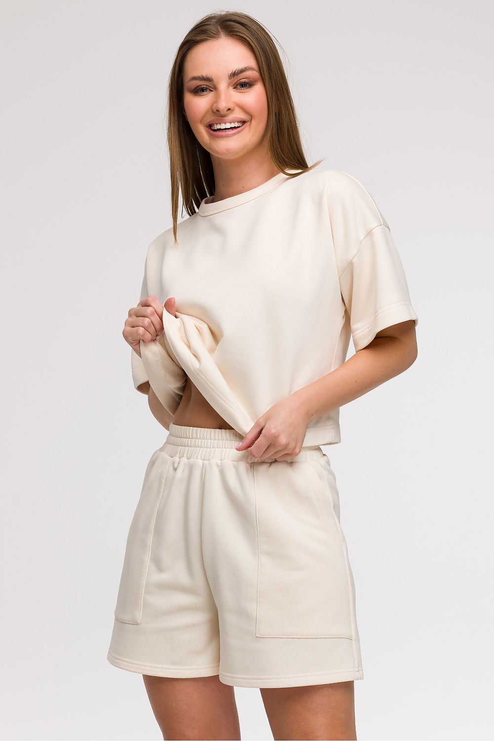   Szorty Damskie Model B295 Wanilia - BeWear 