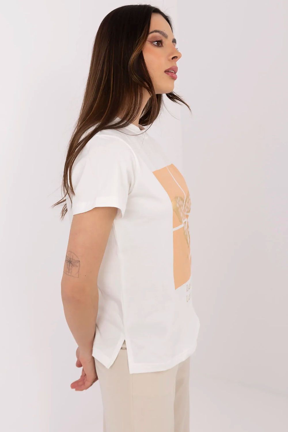   Tshirt Damski Model CLM-TS-1704.85 Ecru - Factory Price 