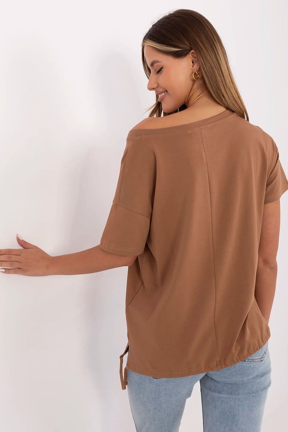  Tshirt Damski Model CLM-TS-1019.79 Light Brown - Factory Price 