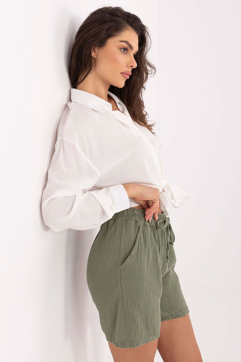   Szorty Damski Model MO-SN-9717.95 Khaki - Italy Moda 