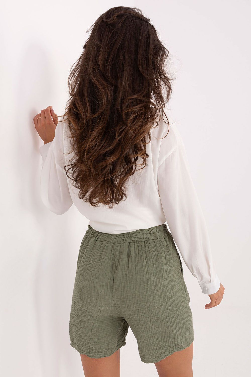   Szorty Damski Model MO-SN-9717.95 Khaki - Italy Moda 