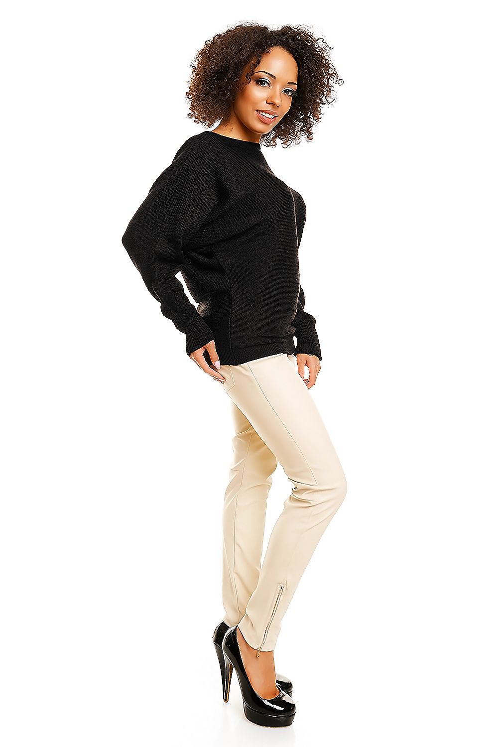   Sweter model 70003 Black - PeeKaBoo 