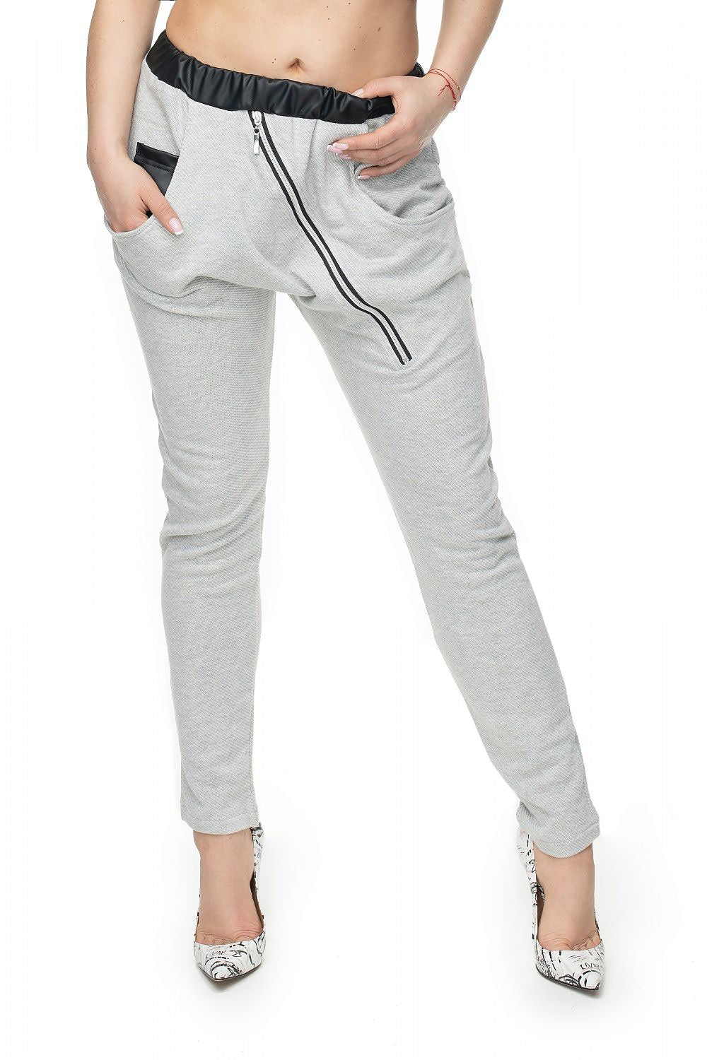   Spodnie Damskie Model 0103 Light Grey - PeeKaBoo 