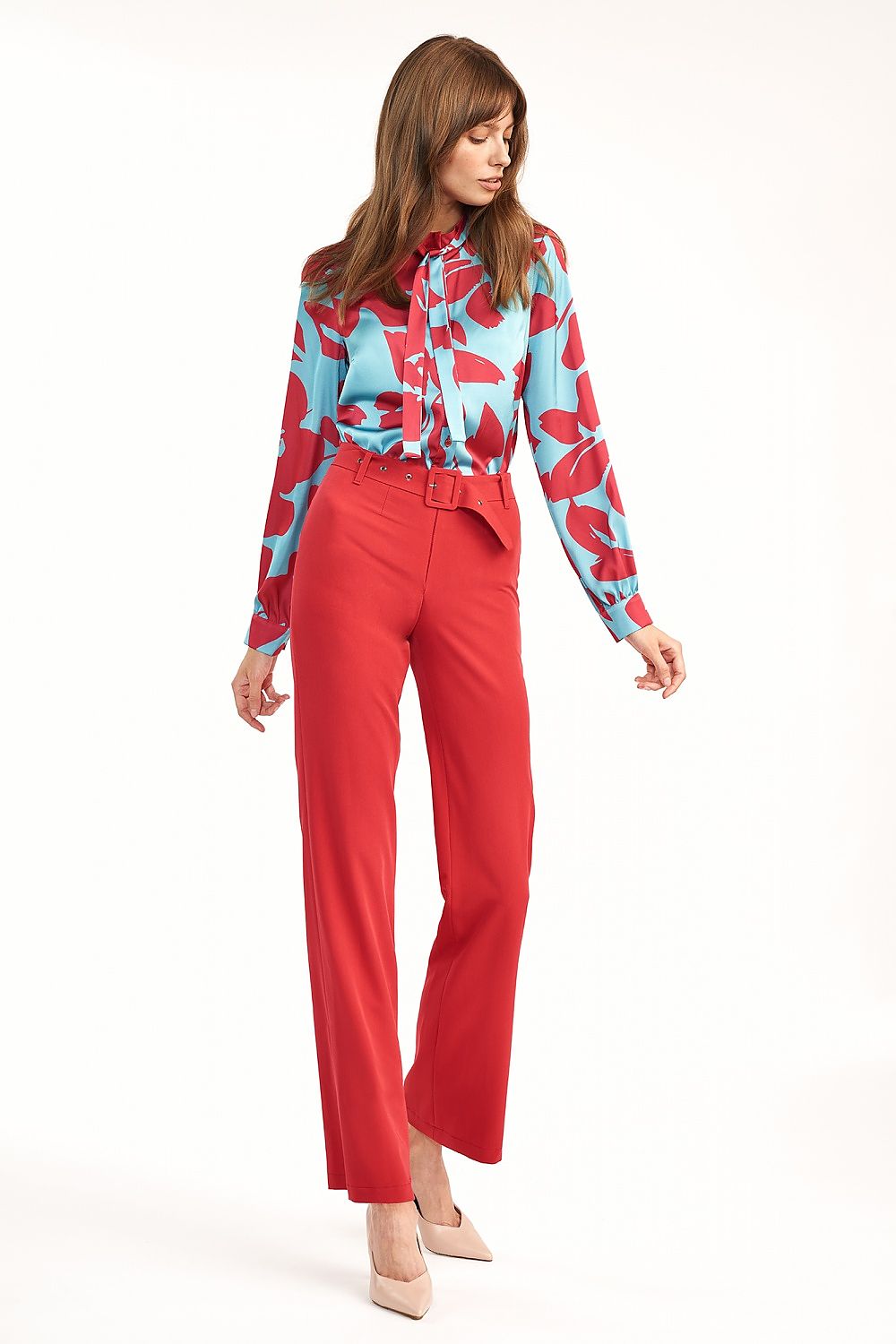   Bluzka z fontaziem w kwiaty B136 Turkus/Flowers - Nife 
