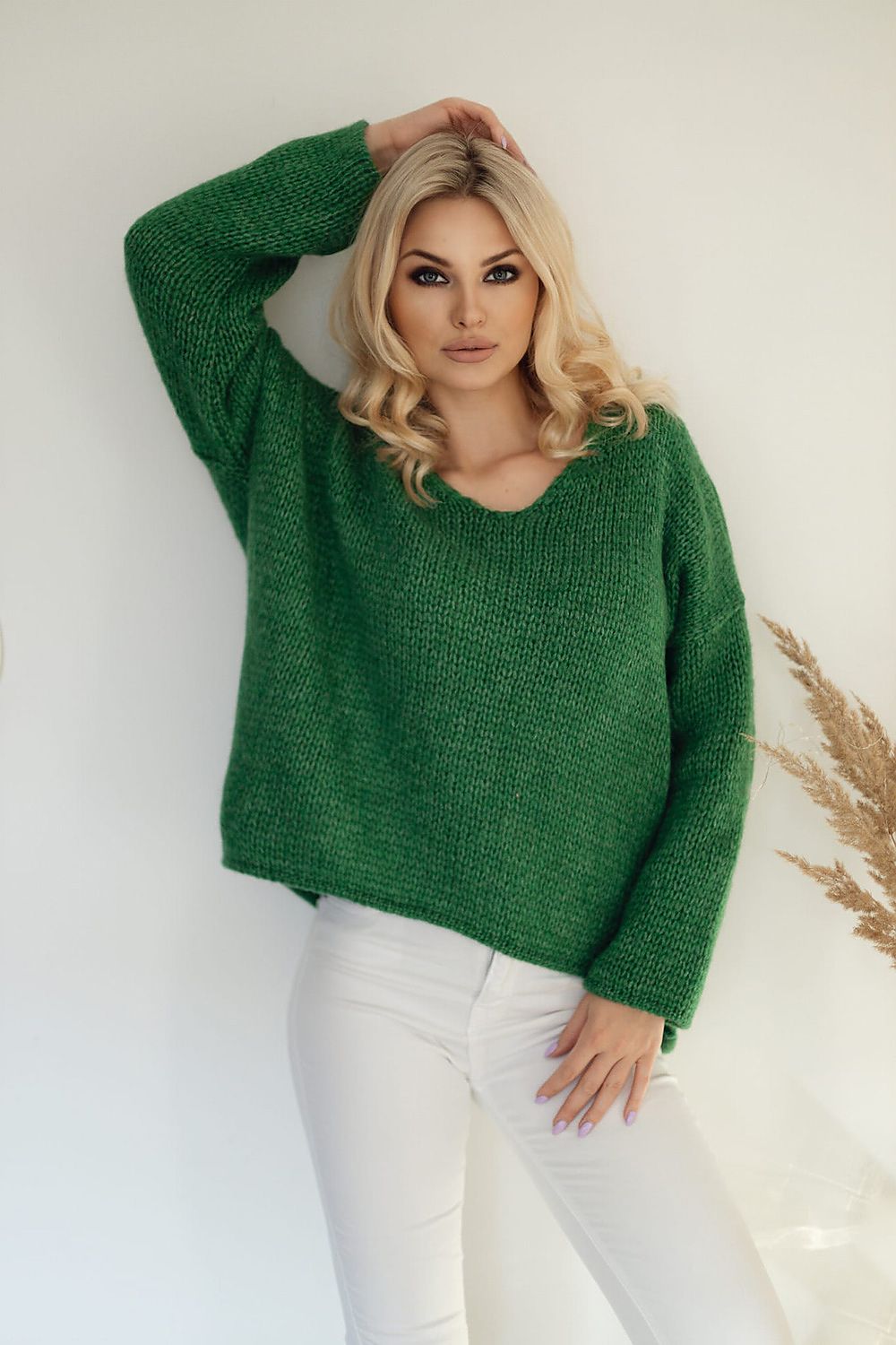   Sweter Damski Model 30080 Dark Green - PeeKaBoo 
