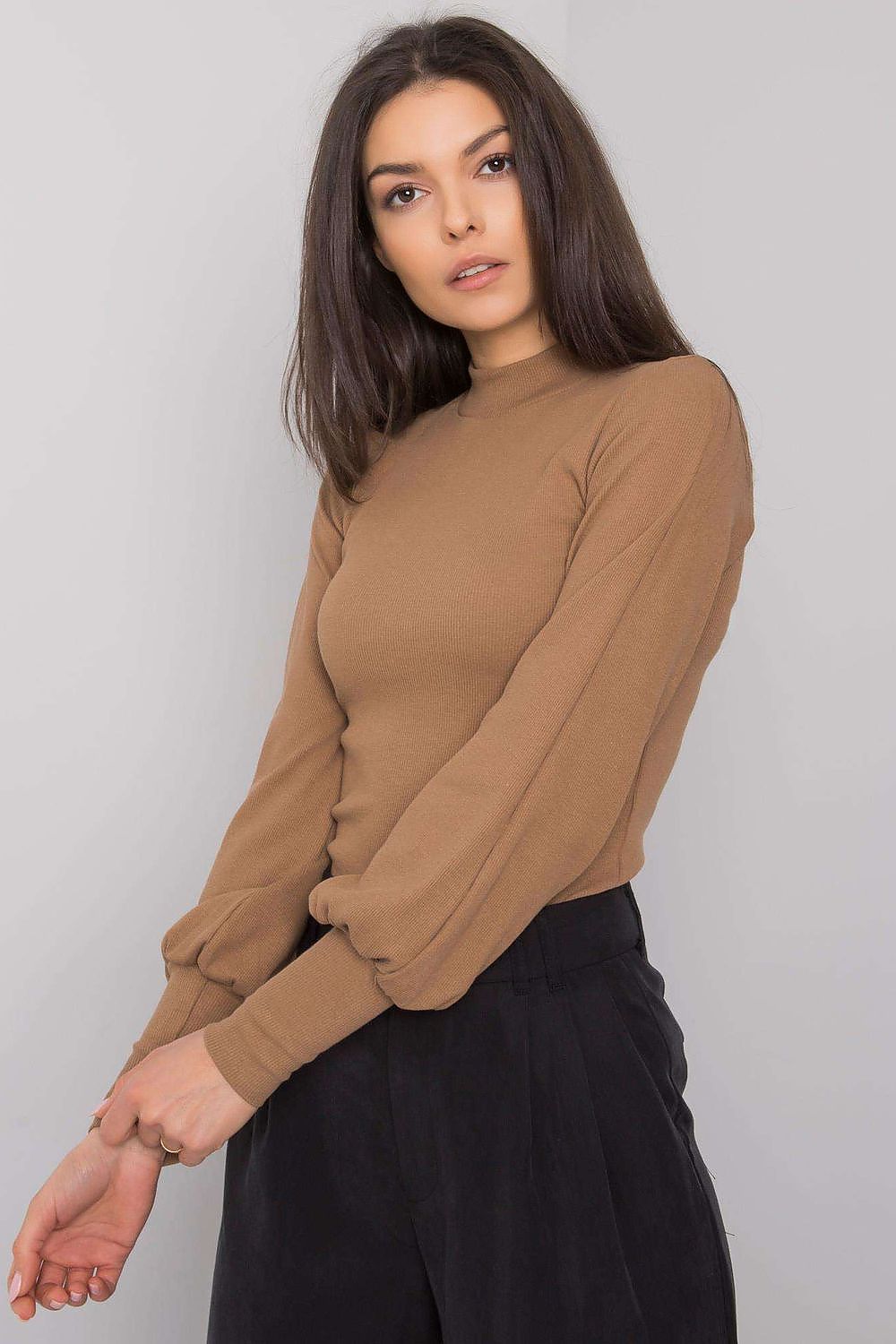   Bluzka Model RV-BZ-5223.15 Light Brown - Rue Paris 