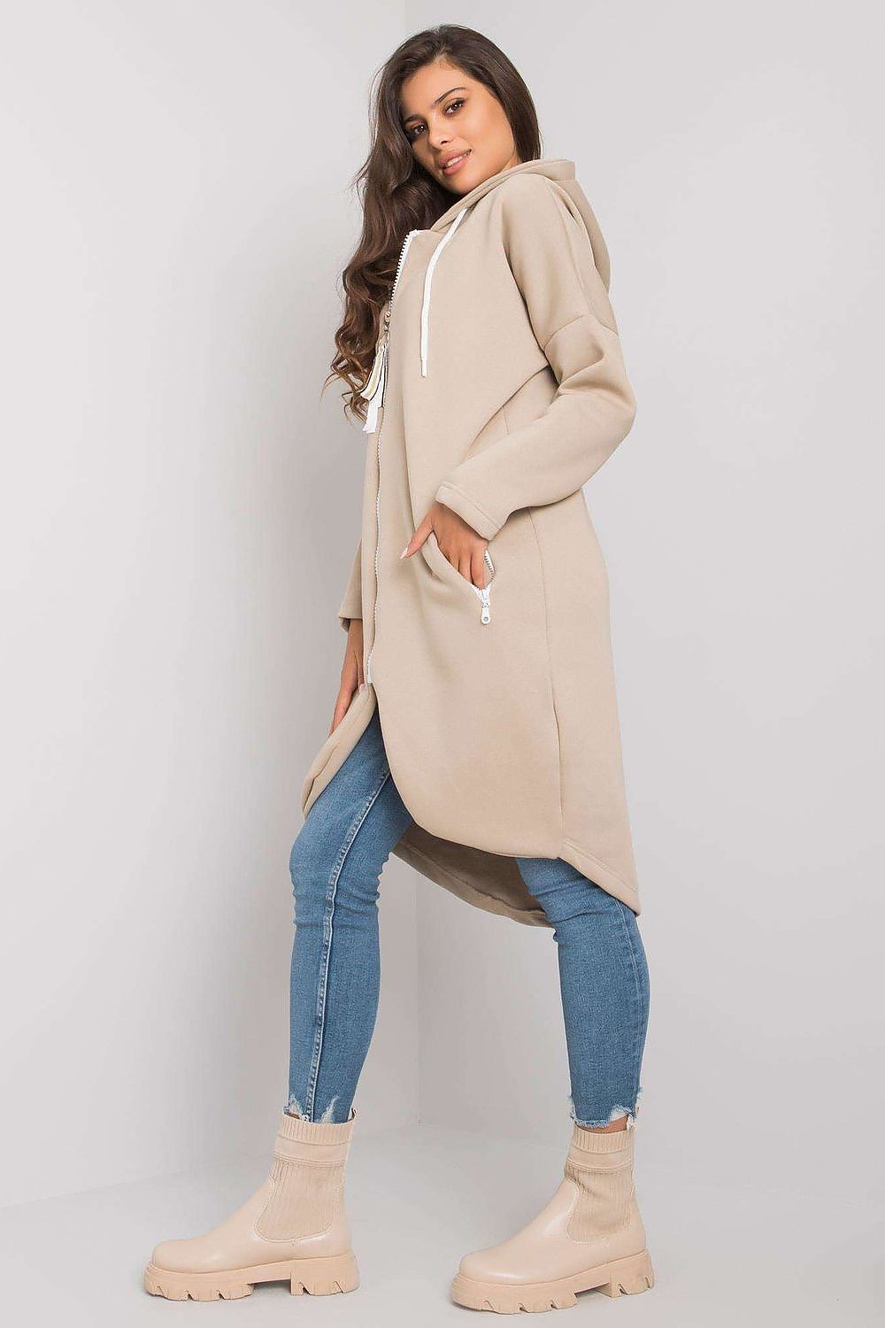   Bluza Damska Model RV-BL-4742.20P Beige - Relevance 