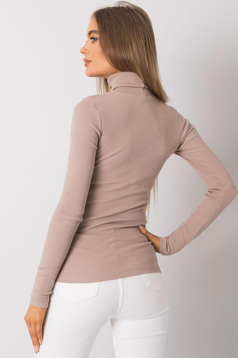   Golf damski Model RV-BZ-7182.01P Dark Beige - Rue Paris 