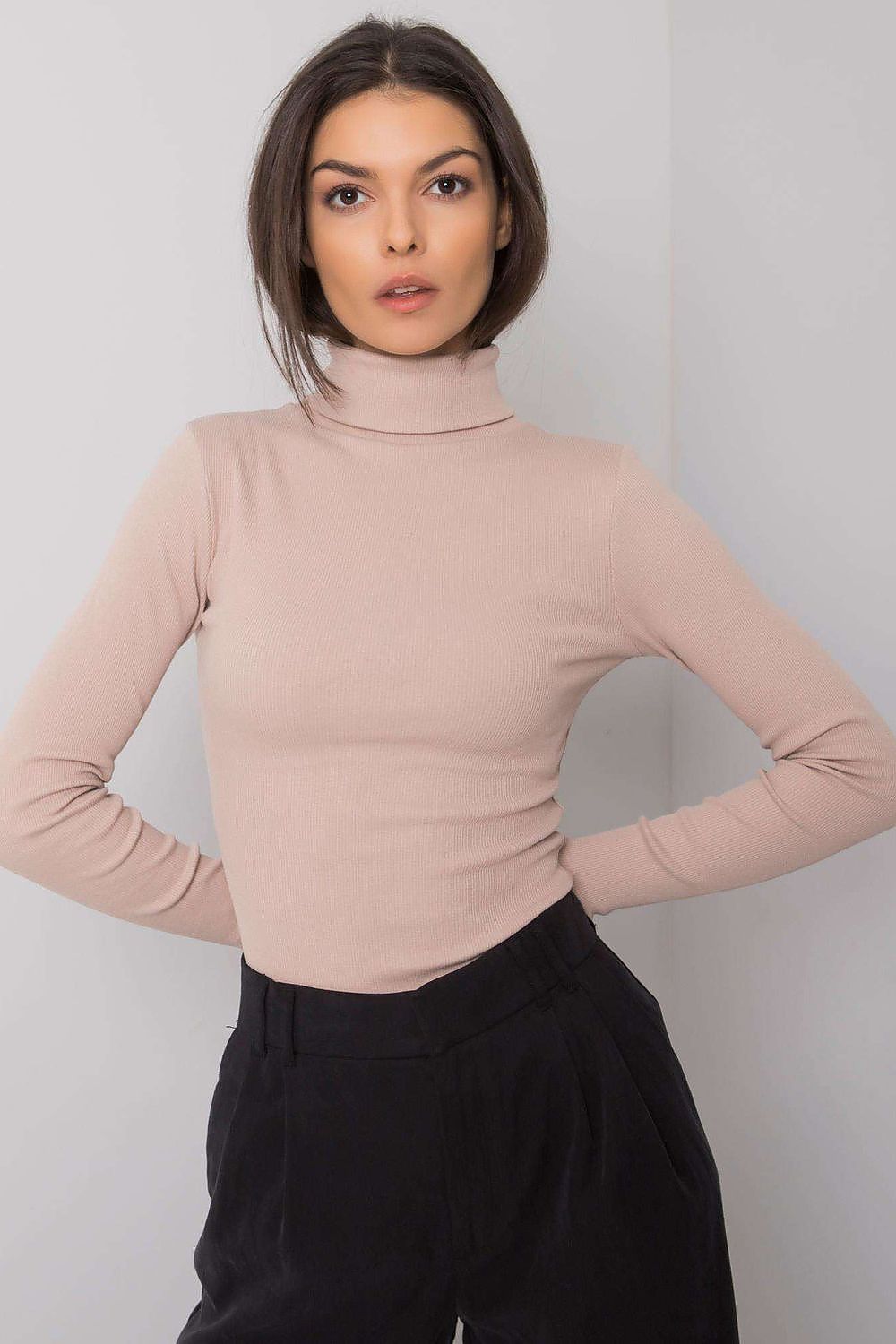   Golf Damski Model RV-BZ-7182.01P Beige - Rue Paris 