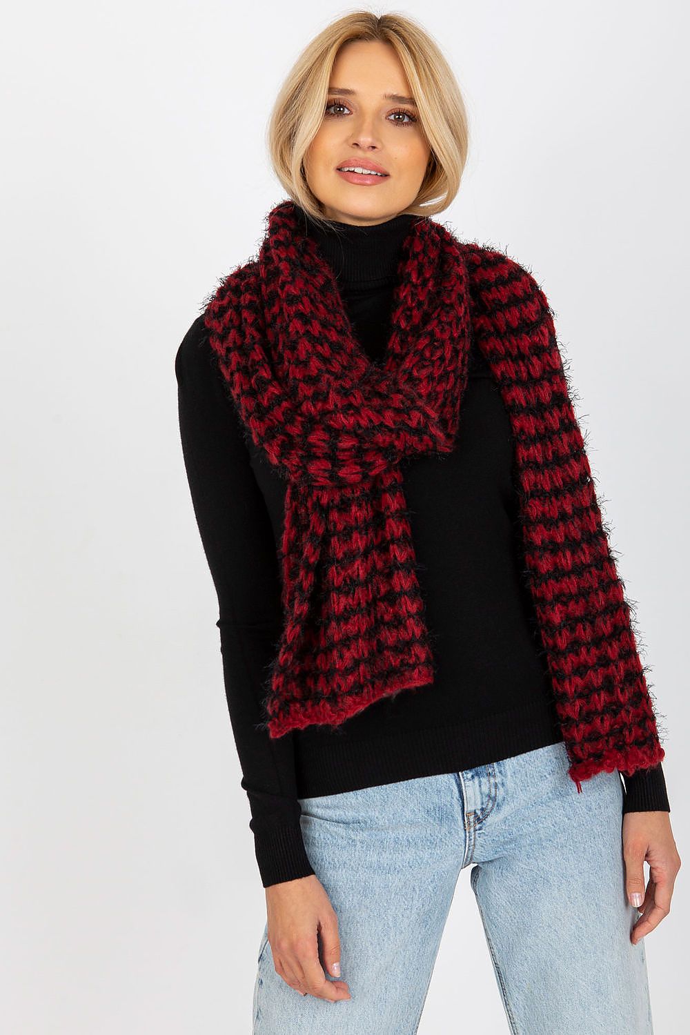   Szalik Model AT-SZ-3710.88 Black/Red - AT 