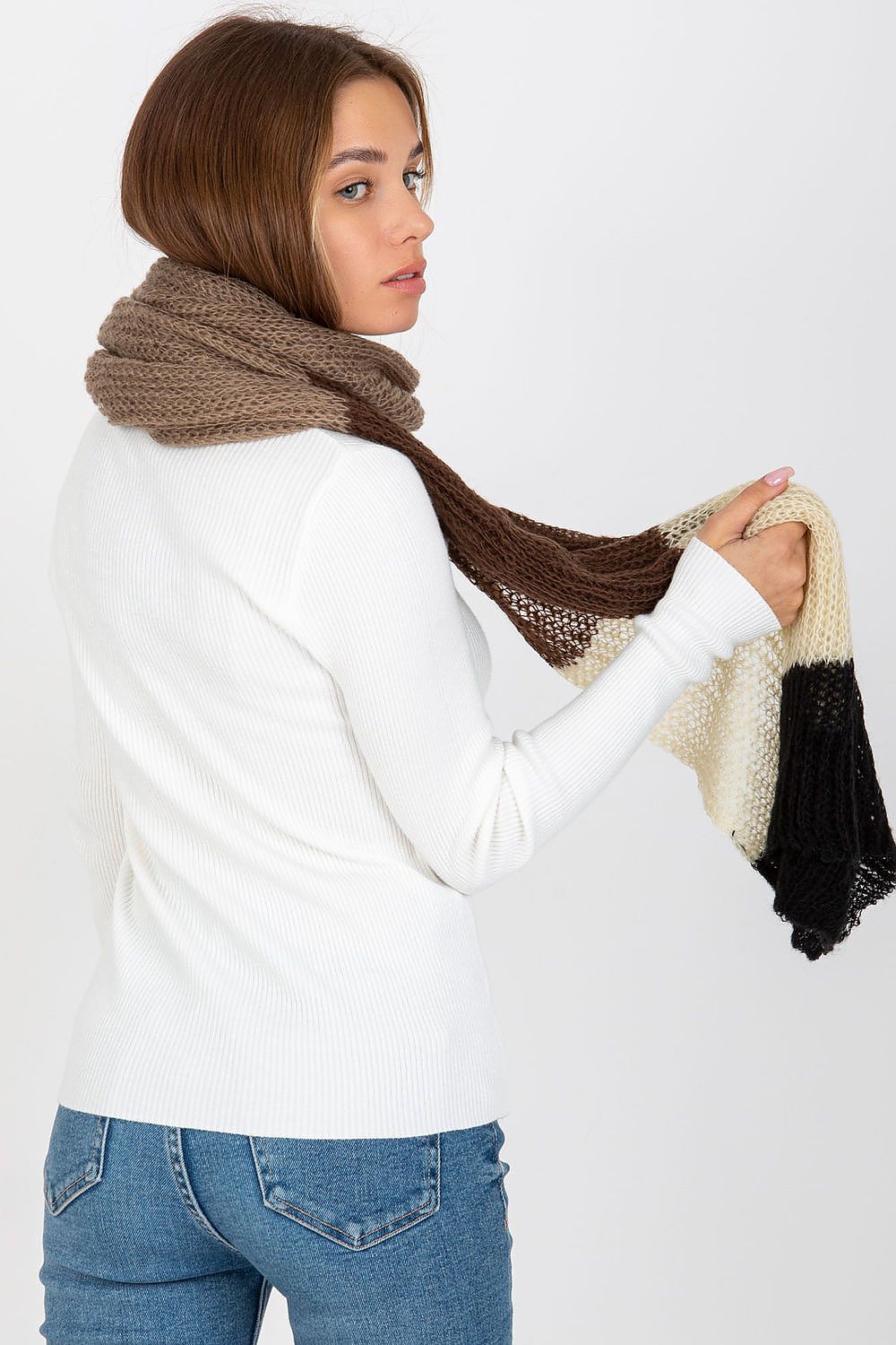   Szalik Model AT-SZ-LM72271.94 Beige - AT 