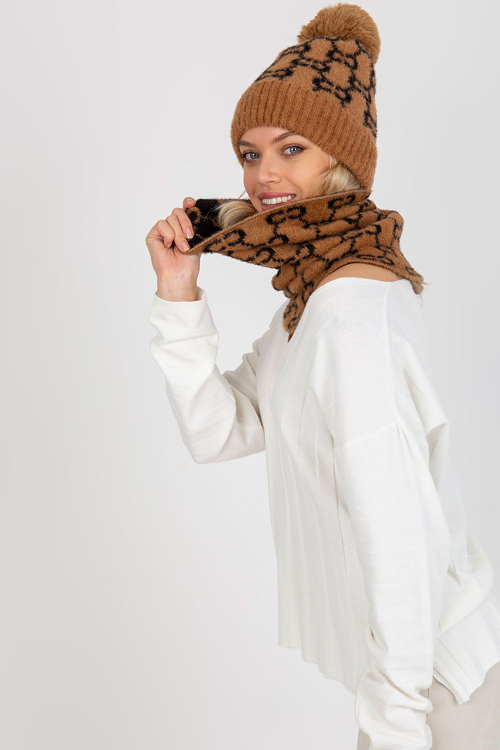   Komin ModelAT-KM-CM-333.33P Camel - AT 
