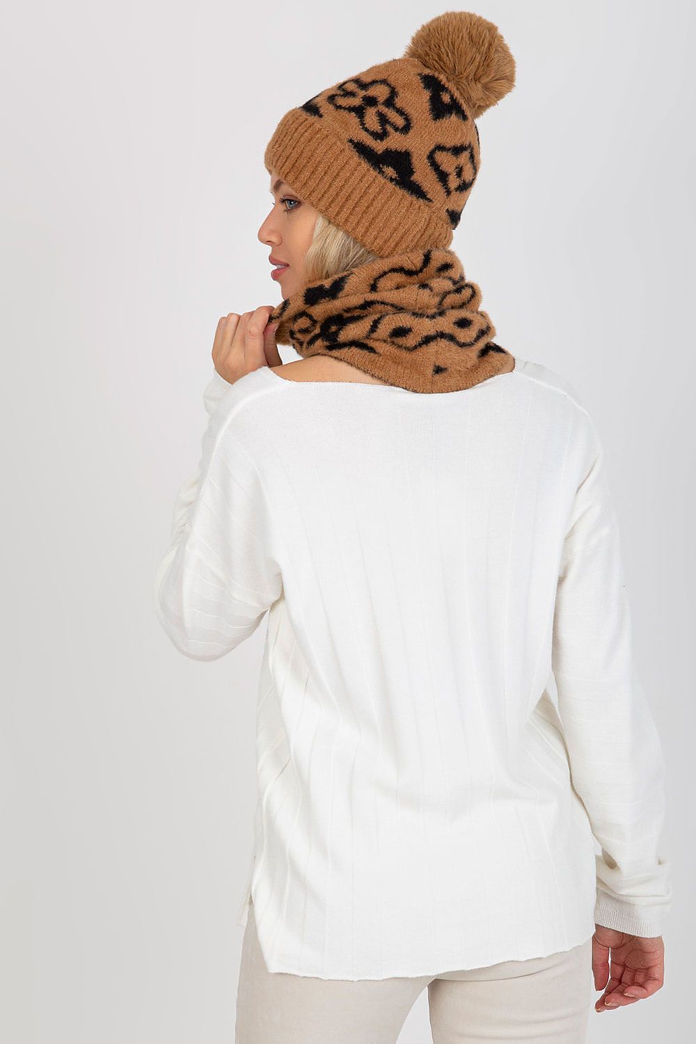   Komin Model AT-KM-CM-331.87 Camel - AT 