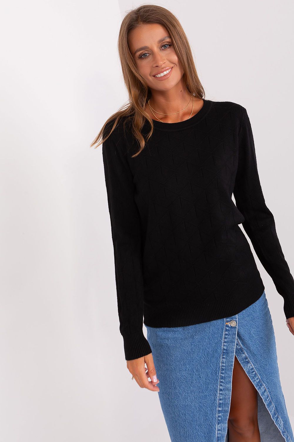   Sweter Damski Model AT-SW-232901.25X Black - AT 