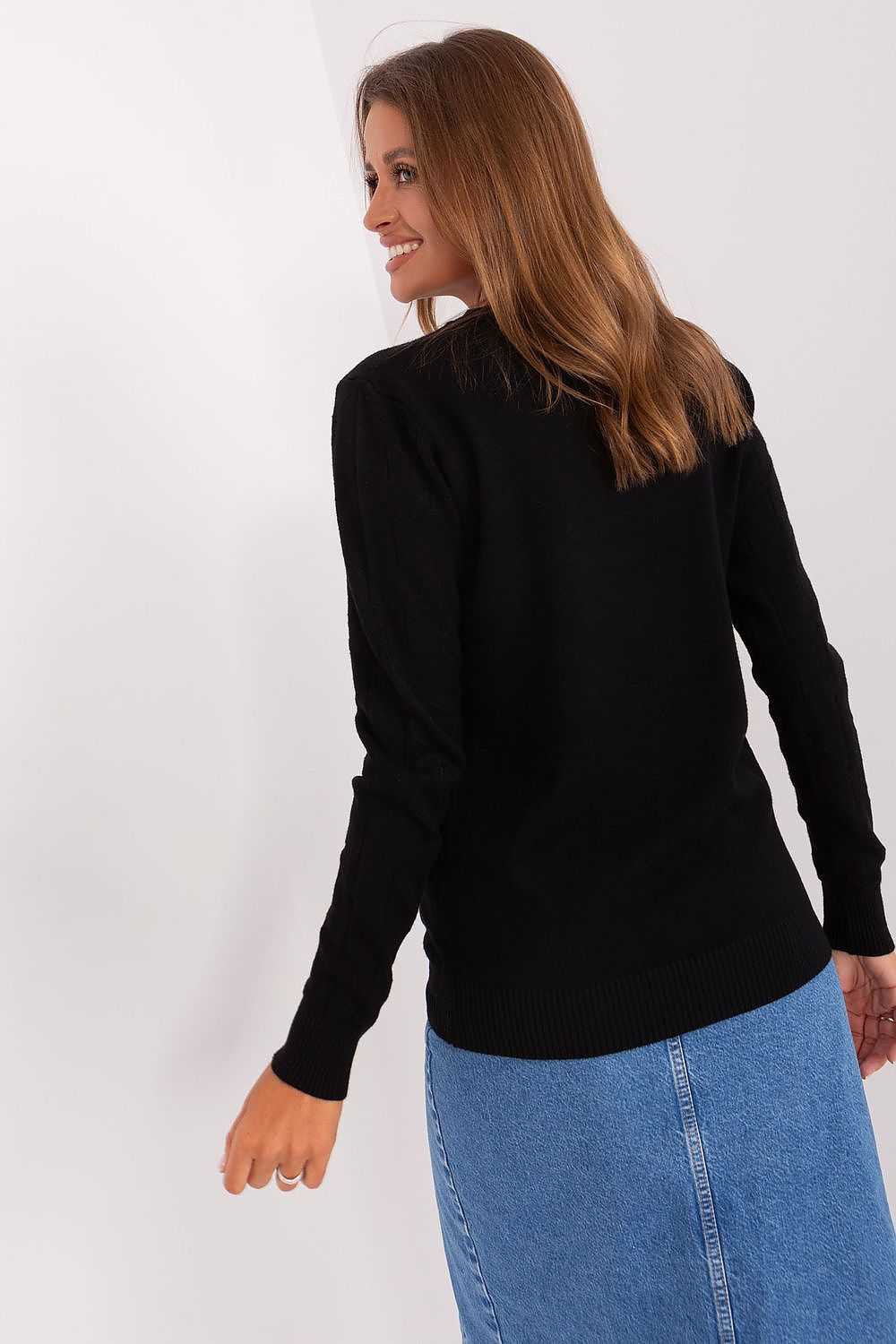  Sweter Damski Model AT-SW-232901.25X Black - AT 