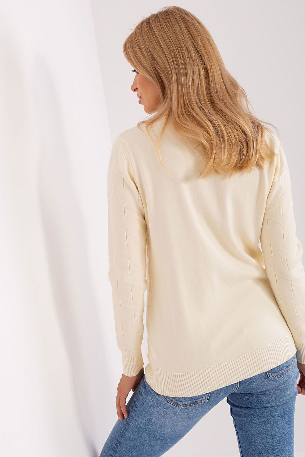   Sweter Damski Model AT-SW-232901.25X Light Beige - AT 