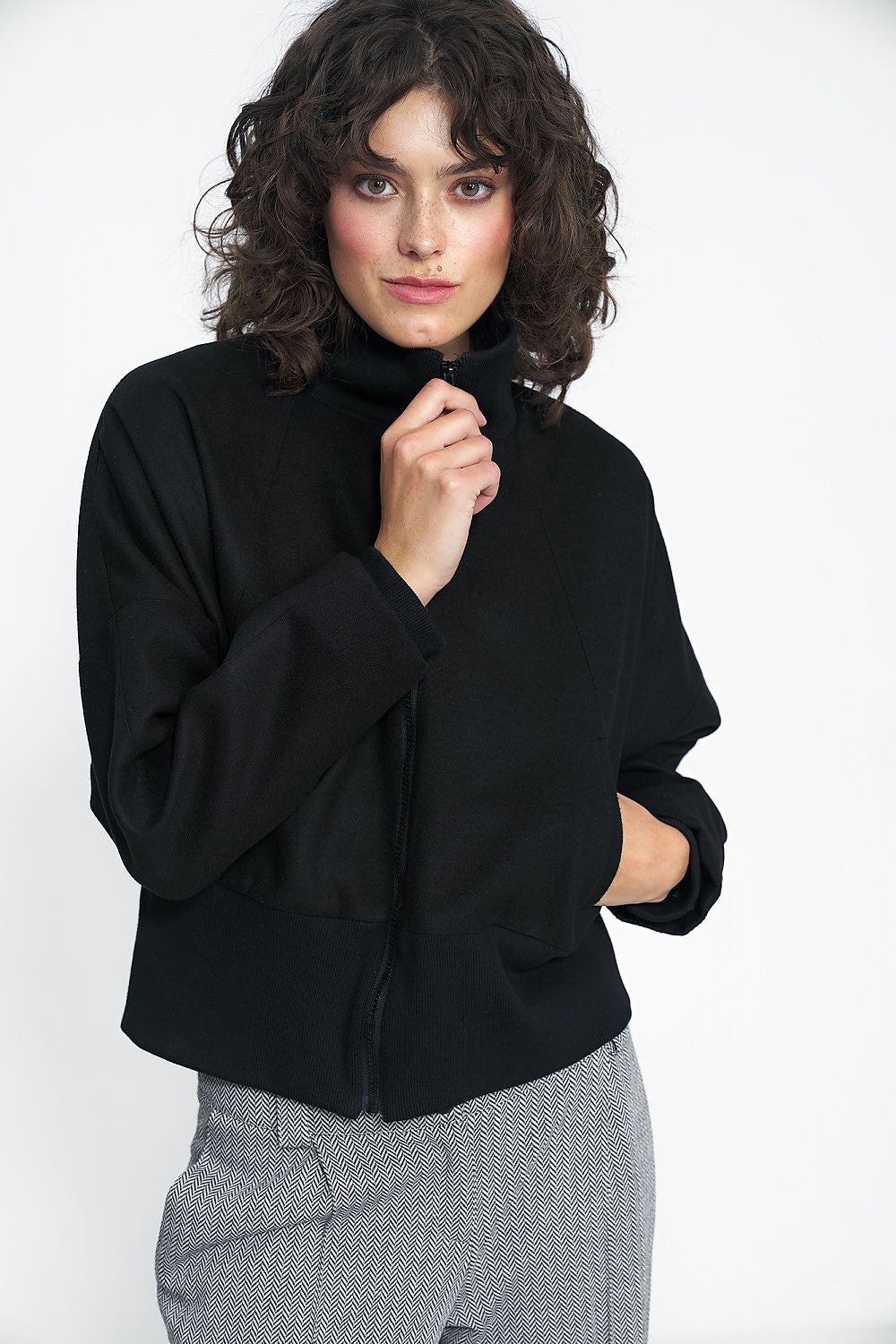   Czarna kurtka KU02 Black - Nife 
